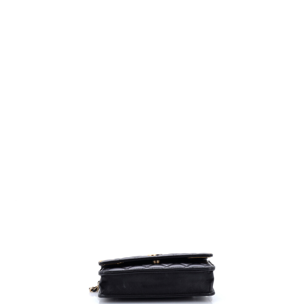 Chanel Coco Clips Wallet on Chain - Picture 4 of 5